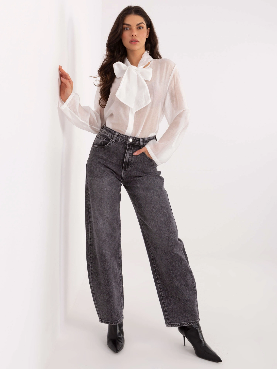 Jeansowe spodnie damskie balloon fit Goodlookin szare (RE3222)