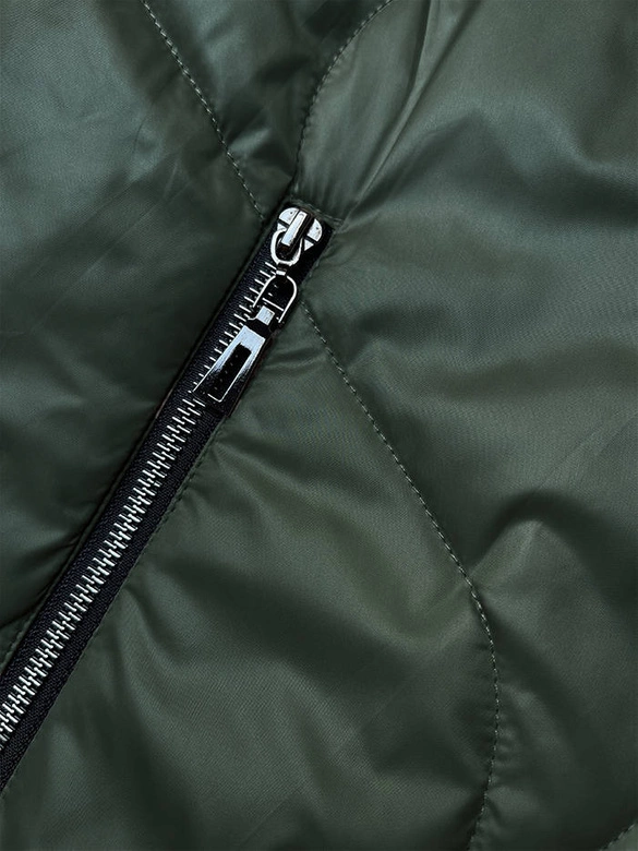 Damska kurtka z odpinanym kapturem ciemna zielona (B8218-10)