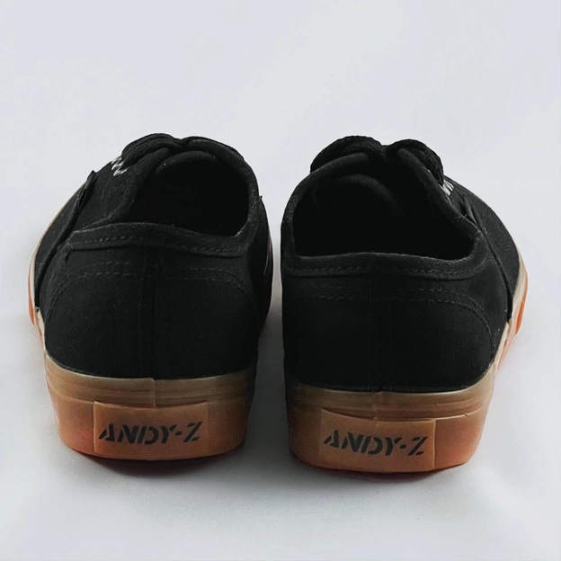 Tenisówki na kontrastowej podeszwie czarne (aw0212-01)