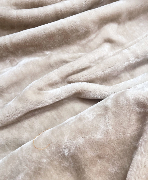 DAMSKA PARKA ZIMOWA NA FUTERKU GRANATOWA (B508)