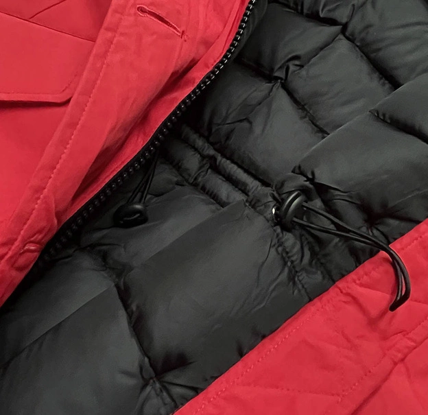 Zimowa kurtka damska z kapturem czerwona (j9-065)