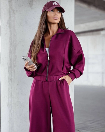 Komplet damski szerokie spodnie i bluza ze stójką bordowy (821109)