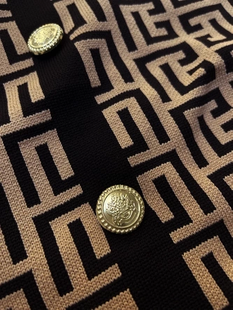 Bluzka z dzianiny z krótkim rękawem czarna (009)