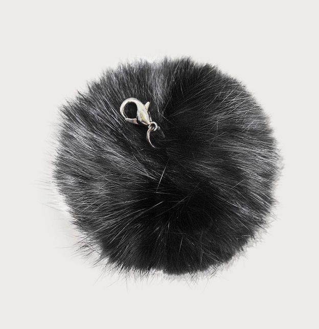 Zimowa kurtka damska z odpinanymi rękawami czarna (w761)