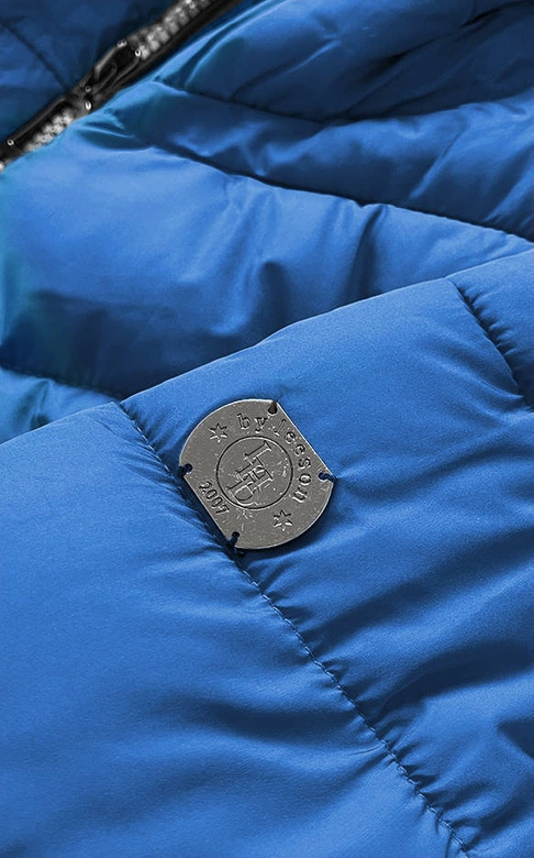 KURTKA ZIMOWA Z KAPTUREM NA FUTERKU NIEBIESKA (M21007)