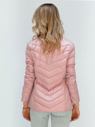 KURTKA Z UKRYTYM KAPTUREM PUDROWY RÓŻ (W80)