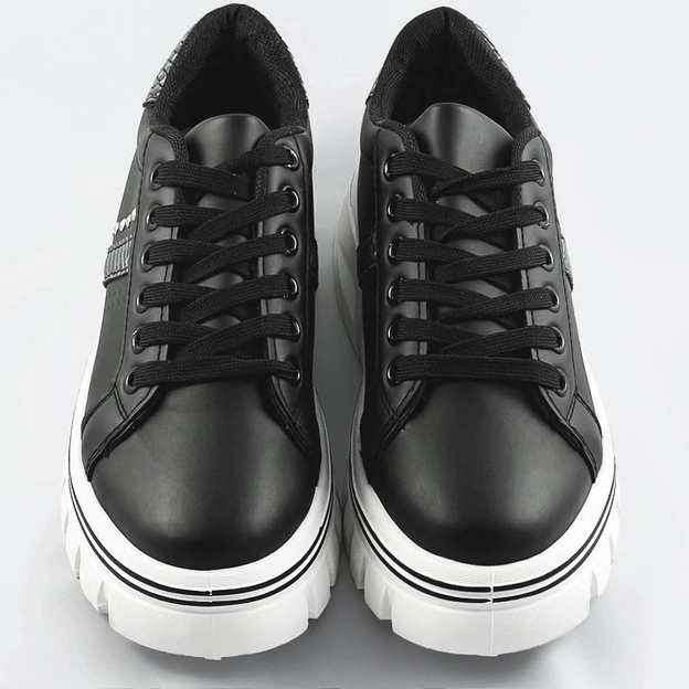 Damskie sneakersy na traktorowej podeszwie czarne (88-25)