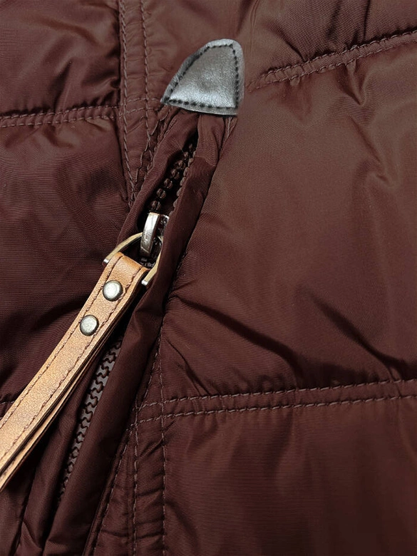 Zimowa kurtka damska z kapturem cegła (2M-21013)