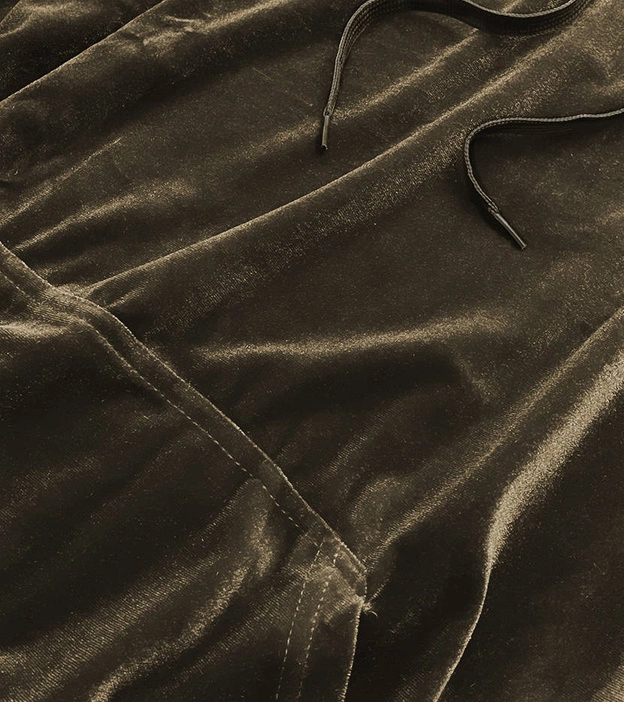 Welurowy komplet dresowy z lampasami khaki (YP-9964)