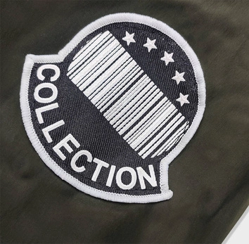 Cienka kurtka damska z ozdobną lamówką khaki (1811)