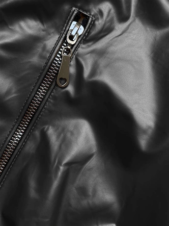 Krótka kurtka z ozdobnymi ściągaczami czarna (16M9087-392)