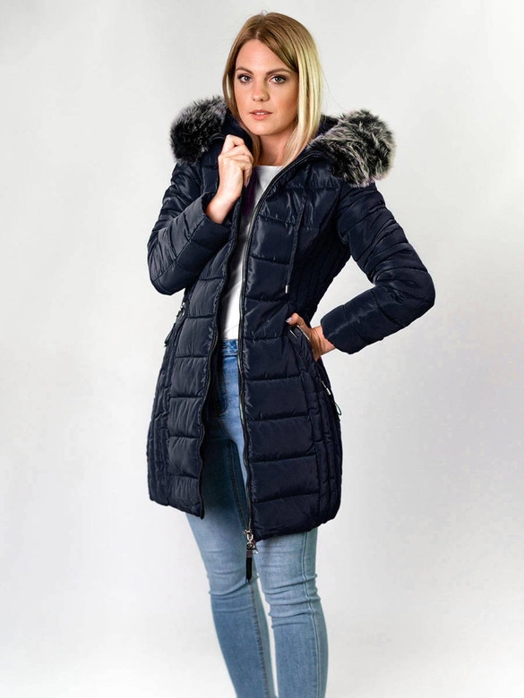 DŁUŻSZA PIKOWANA DAMSKA KURTKA ZIMOWA Z KAPTUREM GRANATOWA (B2619-30)