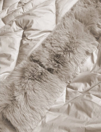 Damska długa kurtka pikowana zimowa ecru (fm11)