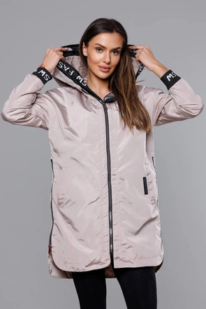 Cienka kurtka damska z ozdobną lamówką kakao (B8145-51)