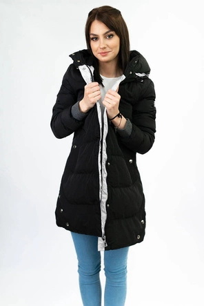 PIKOWANA DAMSKA KURTKA ZIMOWA Z KAPTUREM CZARNA 1 (M-123)