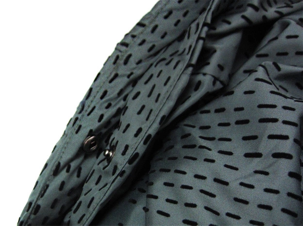 DAMSKA ZIMOWA PIKOWANA KURTKA Z KAPTUREM ZIELONA (J18-003)