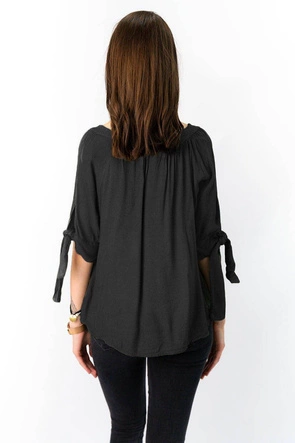 KRÓTKA BLUZKA Z GUZIKAMI CZARNA (252ART)