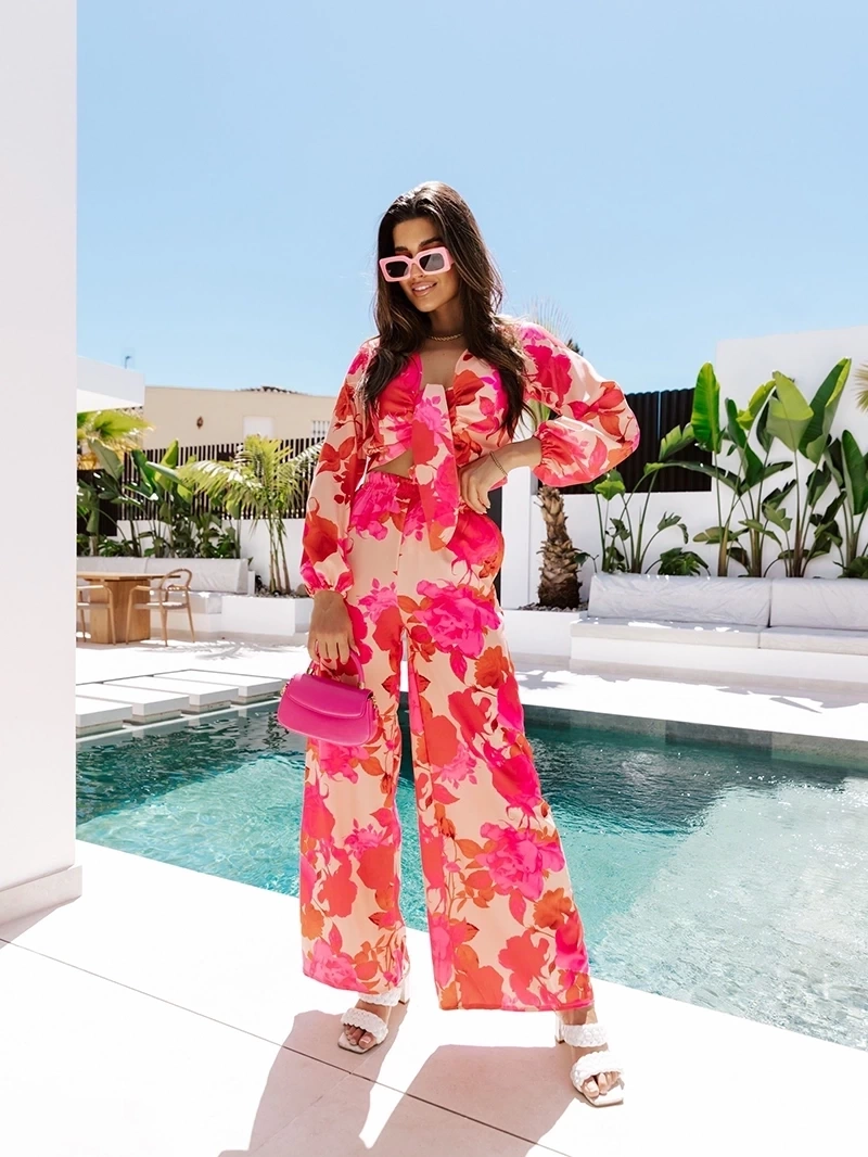 Zestaw wiązana bluzka i szerokie spodnie różowo-beżowy (8175)