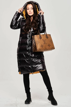 DŁUGA ZIMOWA KURTKA DAMSKA Z KONTRASTOWĄ PODSZEWKĄ CZARNA (J9-063)