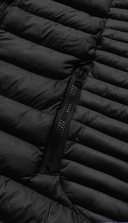 PIKOWANA KURTKA DAMSKA Z KAPTUREM CZARNA (23032-392)