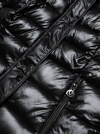 Lekka pikowana kurtka zimowa damska czarna (z2780-1)