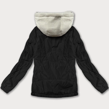 Damska kurtka z ozdobnym kapturem Miss TiTi czarna (3295)