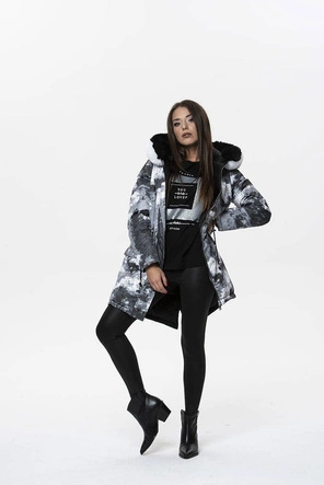 DWUSTRONNA DAMSKA KURTKA ZIMOWA MORO BIAŁA/CZARNA (X003X)