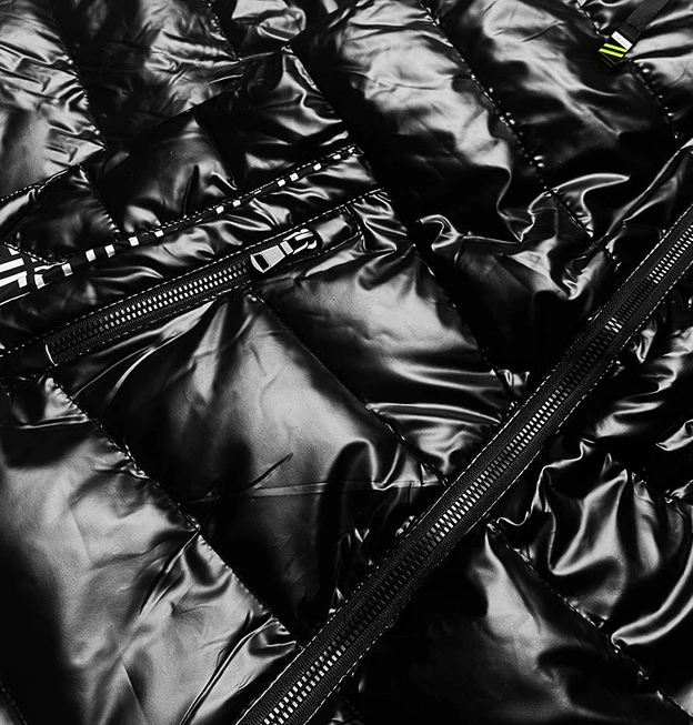 Kurtka damska z ozdobną podszewką czarna (xw709x)