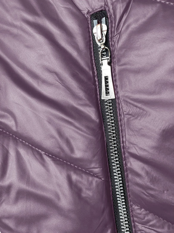 Damska kurtka z ozdobnym kapturem fioletowa (B8215-71)