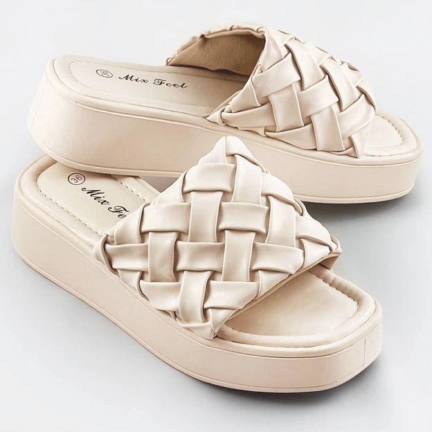 Damskie klapki na platformie beżowe (ae113)