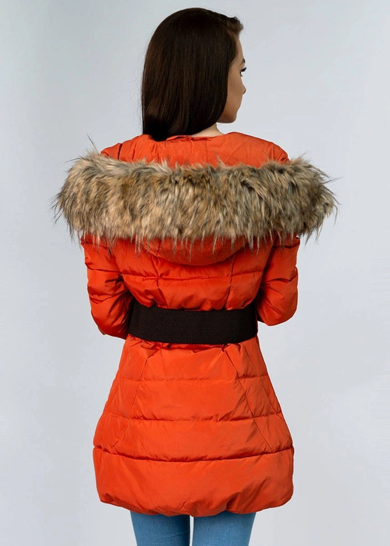 ZIMOWA KURTKA DAMSKA Z KAPTUREM PASKIEM CEGLANA (1976)