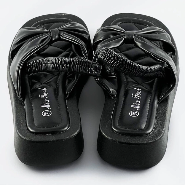 Sandały na platformie czarne (cm-58)