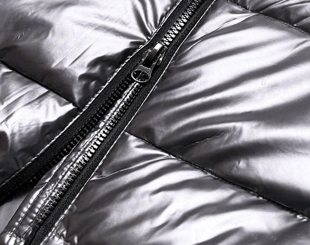 BŁYSZCZĄCA KURTKA DAMSKA ZIMOWA SZARA (HS-809)