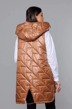 Pikowana kamizelka damska karmel (B8127-14)