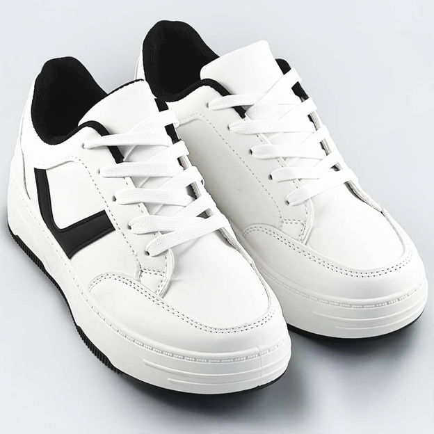 Sznurowane buty sportowe damskie biało-czarne (s070)