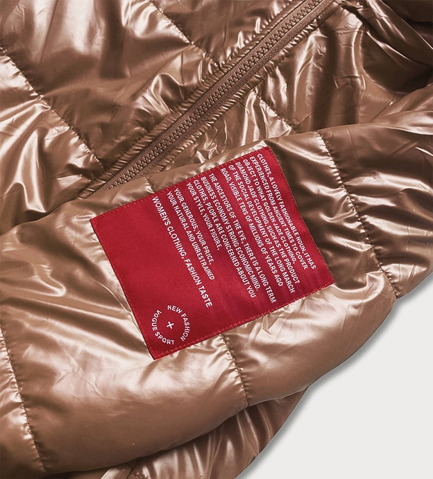 Krótka kurtka damska z ozdobnym wykończeniem karmelowa (B8030-14)