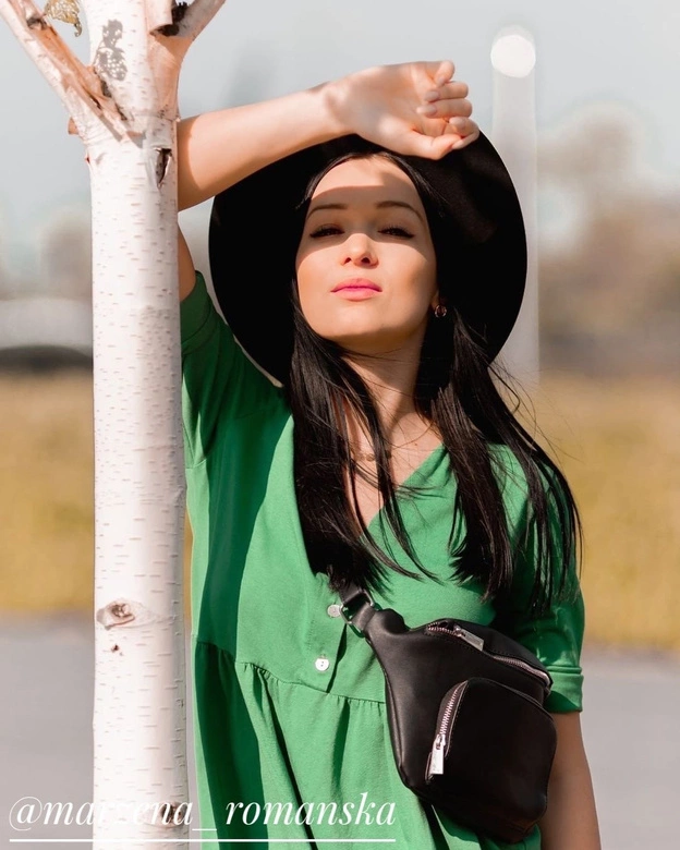 BAWEŁNIANA SUKIENKA OVERSIZE MUSZTARDOWA (305ART)