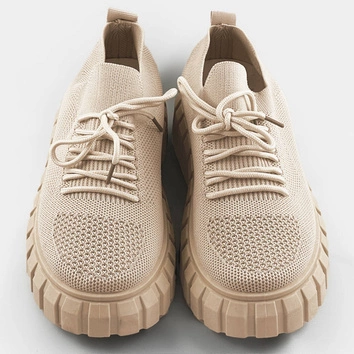 Ażurowe buty sznurowane beżowe (aa37)