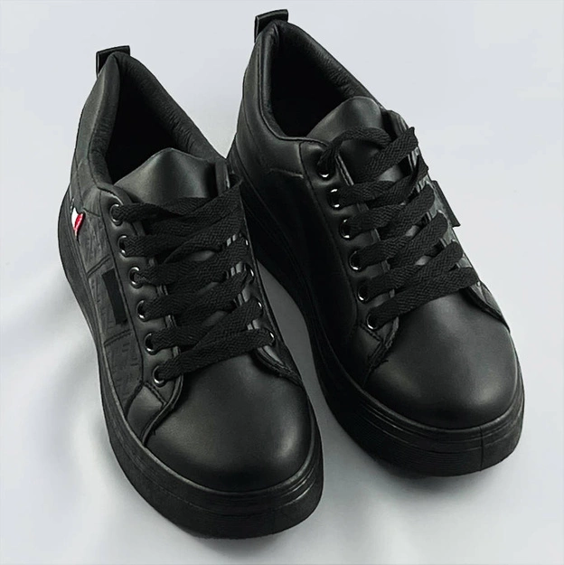DAMSKIE SNEAKERSY SZNUROWANE CZARNE (C1029)
