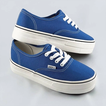 Tenisówki damskie z ozdobnymi przeszyciami niebieskie (aw020303)