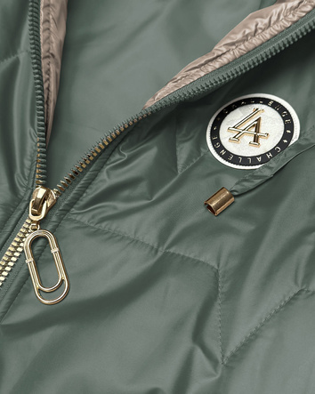 Cienki bezrękawnik z kontrastowym wykończeniem Goodlookin khaki (B8583-11)