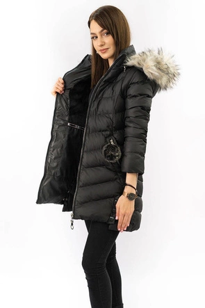 Zimowa kurtka damska z odpinanymi rękawami czarna (w761)