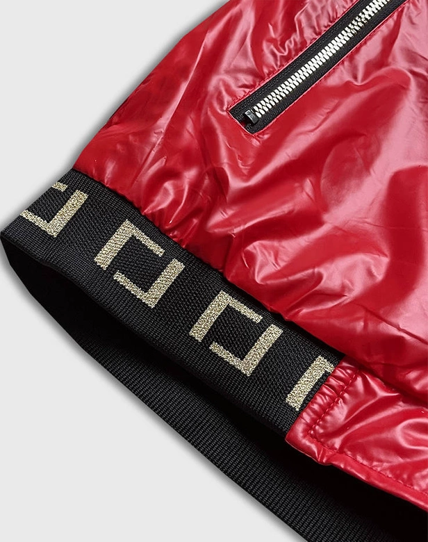 Krótka kurtka damska z kapturem czerwona (b9787-4)