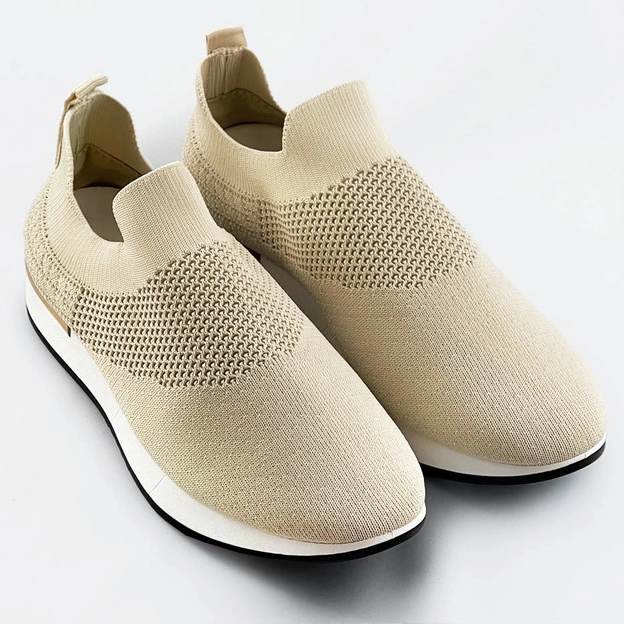 Wsuwane buty sportowe damskie beżowe (xa157)