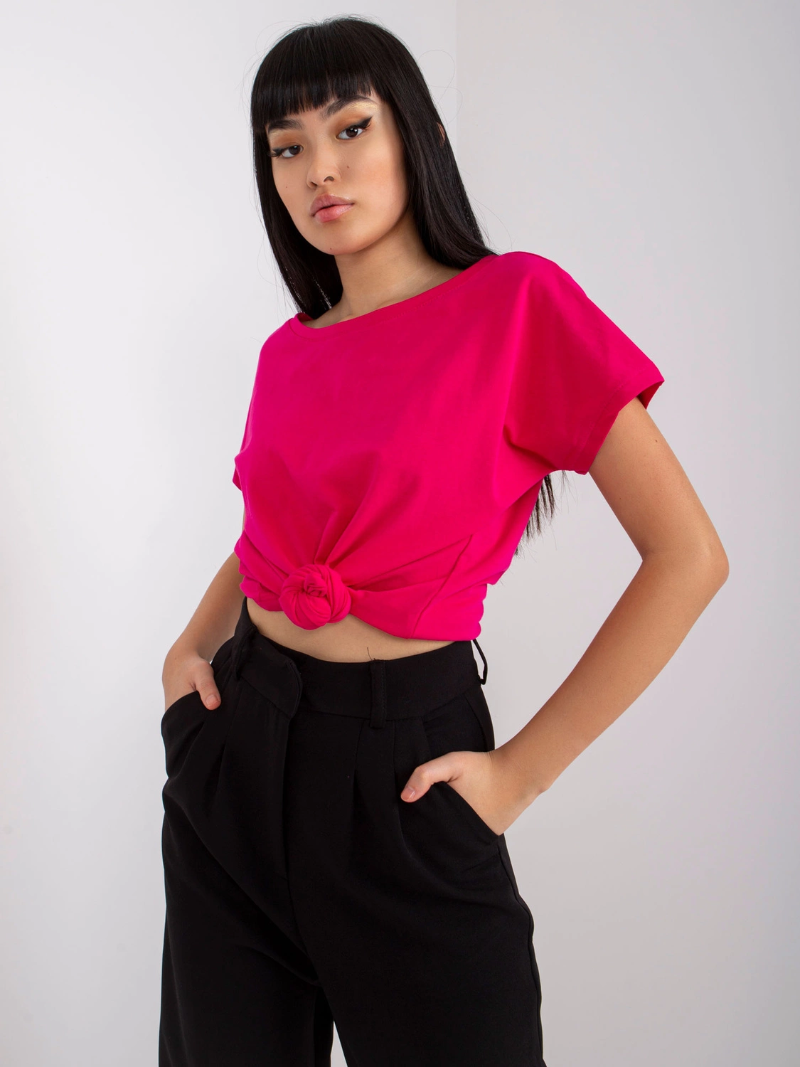 T-shirt basic z dekoltem z tyłu Feel Good fuksja (4662-03X)