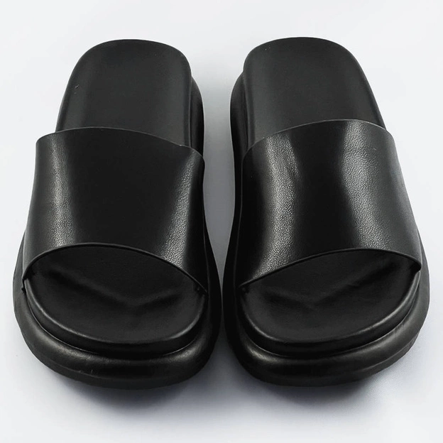 DAMSKIE KLAPKI NA PŁASKIEJ PODESZWIE CZARNE (XA138)