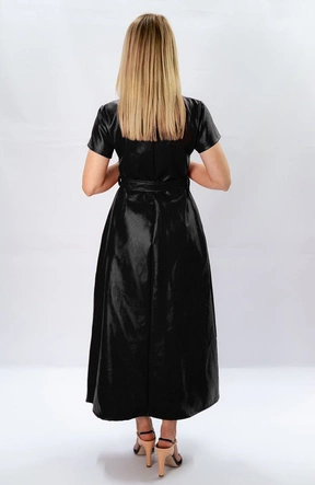 DŁUGA SUKIENKA Z EKOSKÓRY CZARNA (504ART)