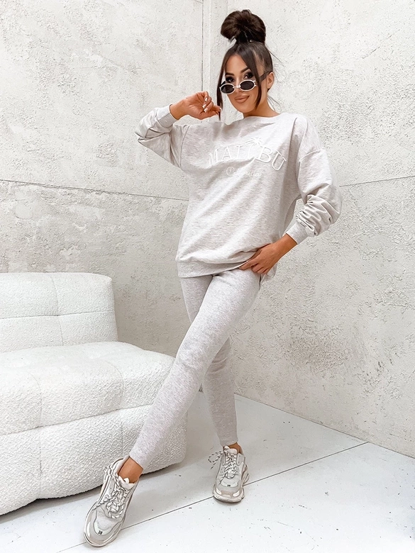 Sportowy komplet z legginsami szary melanż (VE88)