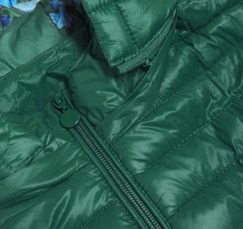 DŁUŻSZA KURTKA DAMSKA PIKOWANA ZIELONA (7178)