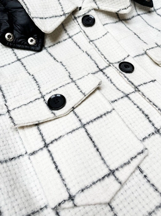 Damska kurtka koszulowa w kratę ecru (AG3-1813)